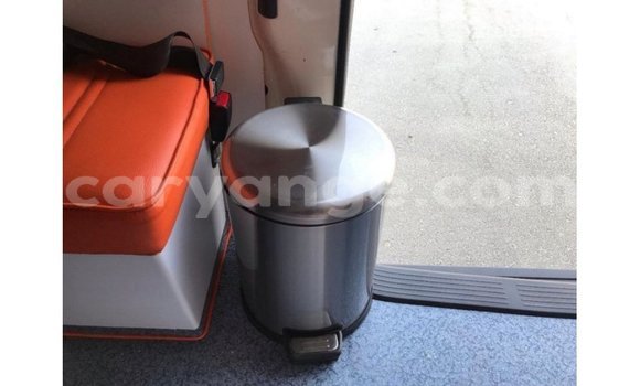 Buy Import Toyota 4Runner White Car in Import - Dubai in Namibia Buy Import Toyota 4Runner White Car in Import - Dubai in Namibia