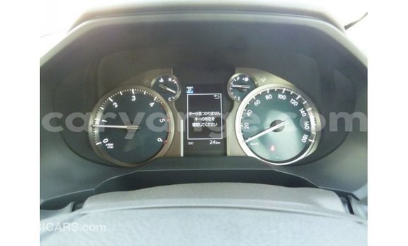 Acheter Import Voiture Toyota Prado Noir à Import - Dubai, Namibie Acheter Import Voiture Toyota Prado Noir à Import - Dubai, Namibie