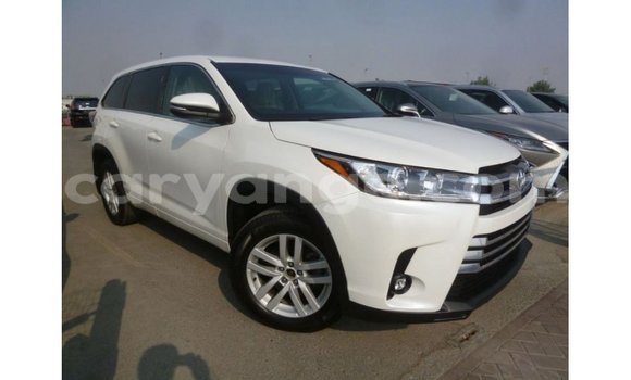 Buy Import Toyota Kluger White Car in Import - Dubai in Namibia Buy Import Toyota Kluger White Car in Import - Dubai in Namibia