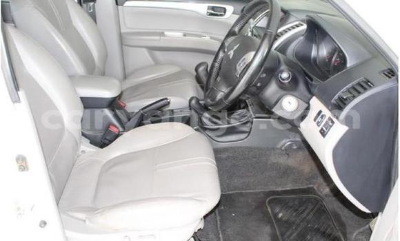 Buy Used Mitsubishi Pajero Sport White Car in Windhoek in Namibia Buy Used Mitsubishi Pajero Sport White Car in Windhoek in Namibia