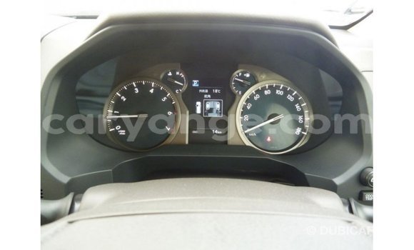 Acheter Import Voiture Toyota Prado Blanc à Import - Dubai, Namibie Acheter Import Voiture Toyota Prado Blanc à Import - Dubai, Namibie