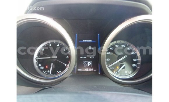 Acheter Import Voiture Toyota Prado Noir à Import - Dubai, Namibie Acheter Import Voiture Toyota Prado Noir à Import - Dubai, Namibie