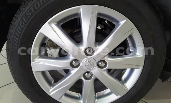 Acheter Occasion Voiture Toyota Yaris Blanc à Windhoek, Namibie Acheter Occasion Voiture Toyota Yaris Blanc à Windhoek, Namibie