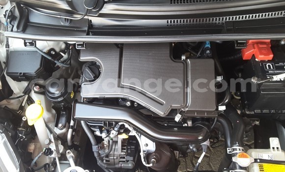 Acheter Occasion Voiture Toyota Yaris Blanc à Windhoek, Namibie Acheter Occasion Voiture Toyota Yaris Blanc à Windhoek, Namibie