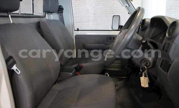 Buy Used Toyota Land Cruiser White Car in Windhoek in Namibia Buy Used Toyota Land Cruiser White Car in Windhoek in Namibia