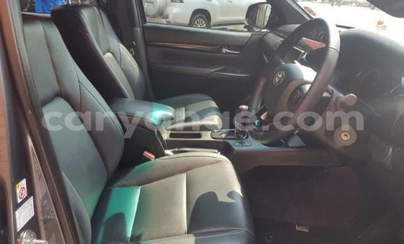 Buy Used Toyota Hilux Black Car in Karasburg in Karas Buy Used Toyota Hilux Black Car in Karasburg in Karas