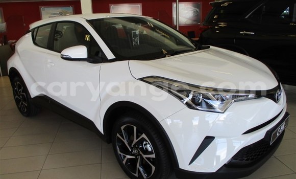 Acheter Occasion Voiture Toyota C-HR Blanc à Gobabis, Omaheke Acheter Occasion Voiture Toyota C-HR Blanc à Gobabis, Omaheke