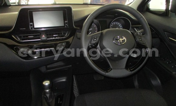 Acheter Occasion Voiture Toyota C-HR Blanc à Gobabis, Omaheke Acheter Occasion Voiture Toyota C-HR Blanc à Gobabis, Omaheke