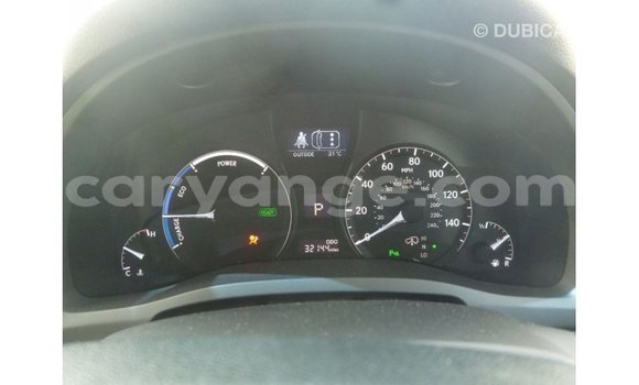 Acheter Import Voiture Lexus RX Blanc à Import - Dubai, Namibie Acheter Import Voiture Lexus RX Blanc à Import - Dubai, Namibie