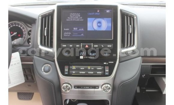 Buy Import Toyota Land Cruiser White Car in Import - Dubai in Namibia Buy Import Toyota Land Cruiser White Car in Import - Dubai in Namibia