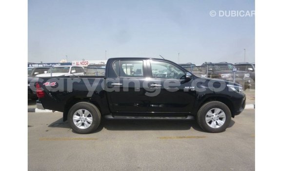 Acheter Import Voiture Toyota Hilux Noir à Import - Dubai, Namibie Acheter Import Voiture Toyota Hilux Noir à Import - Dubai, Namibie