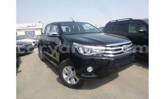 Acheter Import Voiture Toyota Hilux Noir à Import - Dubai, Namibie Acheter Import Voiture Toyota Hilux Noir à Import - Dubai, Namibie