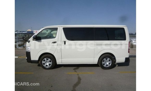 Buy Import Toyota 4Runner White Car in Import - Dubai in Namibia Buy Import Toyota 4Runner White Car in Import - Dubai in Namibia