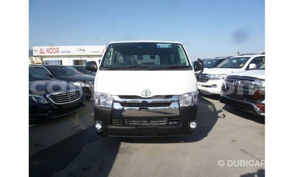 Buy Import Toyota 4Runner White Car in Import - Dubai in Namibia Buy Import Toyota 4Runner White Car in Import - Dubai in Namibia