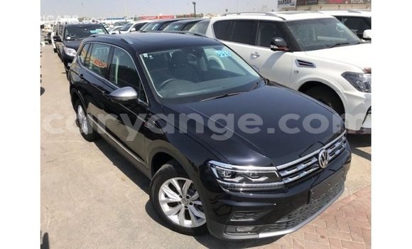 Acheter Import Voiture Volkswagen Tiguan Noir à Import - Dubai, Namibie Acheter Import Voiture Volkswagen Tiguan Noir à Import - Dubai, Namibie