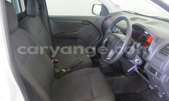 Acheter Occasion Voiture Isuzu KB Blanc à Karasburg, Karas Acheter Occasion Voiture Isuzu KB Blanc à Karasburg, Karas
