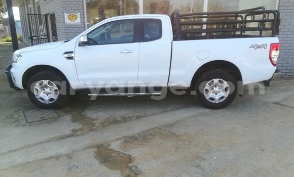 Buy Used Ford Ranger White Car in Gobabis in Omaheke Buy Used Ford Ranger White Car in Gobabis in Omaheke