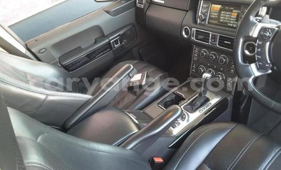 Acheter Occasion Voiture Land Rover Range Rover Vogue Blanc à Windhoek, Namibie Acheter Occasion Voiture Land Rover Range Rover Vogue Blanc à Windhoek, Namibie