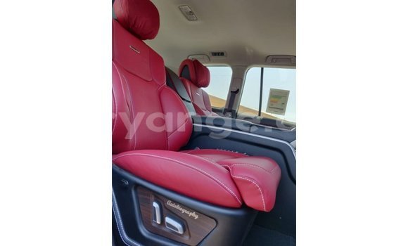Buy Import Toyota Land Cruiser Black Car in Import - Dubai in Namibia Buy Import Toyota Land Cruiser Black Car in Import - Dubai in Namibia