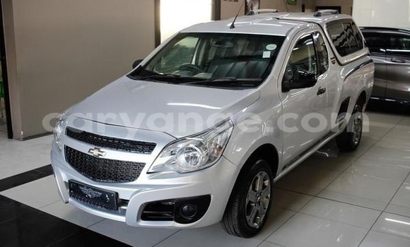 Buy Used Chevrolet Corsa Silver Car in Windhoek in Namibia Buy Used Chevrolet Corsa Silver Car in Windhoek in Namibia