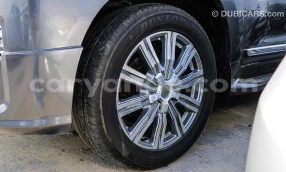 Acheter Import Voiture Toyota Land Cruiser Noir à Import - Dubai, Namibie Acheter Import Voiture Toyota Land Cruiser Noir à Import - Dubai, Namibie