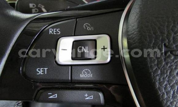 Acheter Occasion Voiture Volkswagen Passat Blanc à Windhoek, Namibie Acheter Occasion Voiture Volkswagen Passat Blanc à Windhoek, Namibie