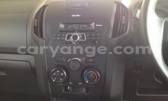 Buy Used Isuzu KB White Car in Windhoek in Namibia Buy Used Isuzu KB White Car in Windhoek in Namibia