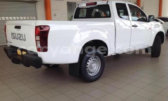 Buy Used Isuzu KB White Car in Windhoek in Namibia Buy Used Isuzu KB White Car in Windhoek in Namibia