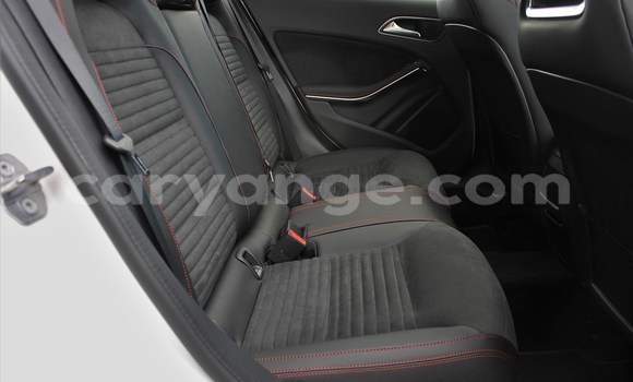 Buy Used Mercedes-Benz 200 White Car in Karasburg in Karas Buy Used Mercedes-Benz 200 White Car in Karasburg in Karas