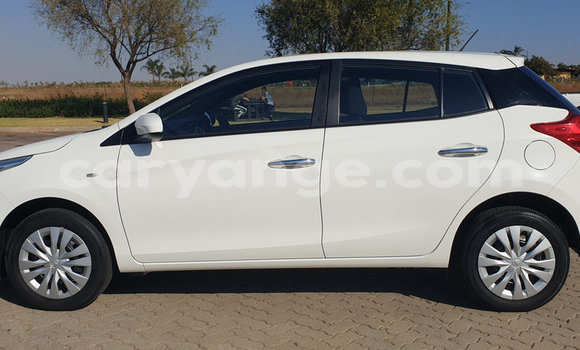 Buy Used Toyota Yaris White Car in Walvis Bay in Namibia Buy Used Toyota Yaris White Car in Walvis Bay in Namibia
