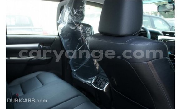 Acheter Import Voiture Toyota Hilux Autre à Import - Dubai, Namibie Acheter Import Voiture Toyota Hilux Autre à Import - Dubai, Namibie