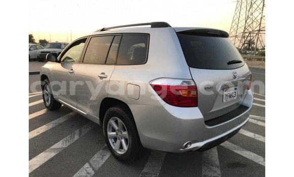 Acheter Import Voiture Toyota Highlander Autre à Import - Dubai, Namibie Acheter Import Voiture Toyota Highlander Autre à Import - Dubai, Namibie