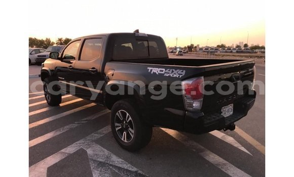 Acheter Import Voiture Toyota Tacoma Noir à Import - Dubai, Namibie Acheter Import Voiture Toyota Tacoma Noir à Import - Dubai, Namibie