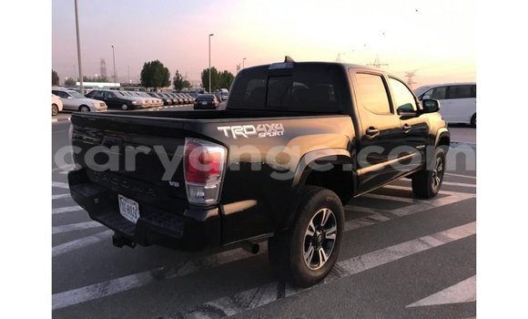 Acheter Import Voiture Toyota Tacoma Noir à Import - Dubai, Namibie Acheter Import Voiture Toyota Tacoma Noir à Import - Dubai, Namibie