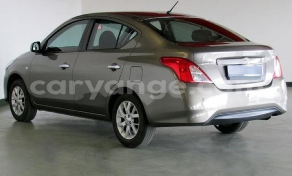 Acheter Occasion Voiture Nissan Almera Beige à Windhoek, Namibie Acheter Occasion Voiture Nissan Almera Beige à Windhoek, Namibie