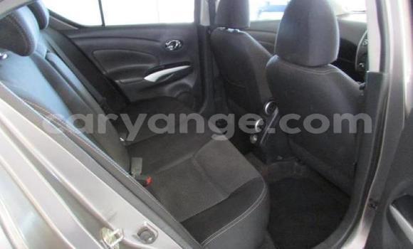 Acheter Occasion Voiture Nissan Almera Beige à Windhoek, Namibie Acheter Occasion Voiture Nissan Almera Beige à Windhoek, Namibie