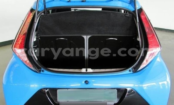 Acheter Occasion Voiture Toyota Aygo Bleu à Windhoek, Namibie Acheter Occasion Voiture Toyota Aygo Bleu à Windhoek, Namibie