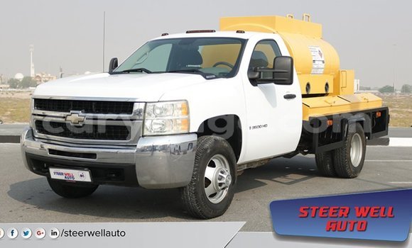 Buy Import Chevrolet Silverado White Car in Import - Dubai in Namibia Buy Import Chevrolet Silverado White Car in Import - Dubai in Namibia