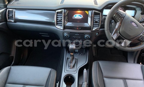 Buy Used Ford Everest White Car in Karasburg in Karas Buy Used Ford Everest White Car in Karasburg in Karas