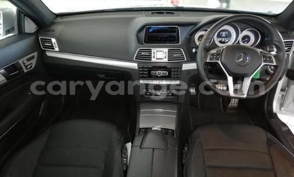 Buy Used Mercedes-Benz E–Class Silver Car in Windhoek in Namibia Buy Used Mercedes-Benz E–Class Silver Car in Windhoek in Namibia