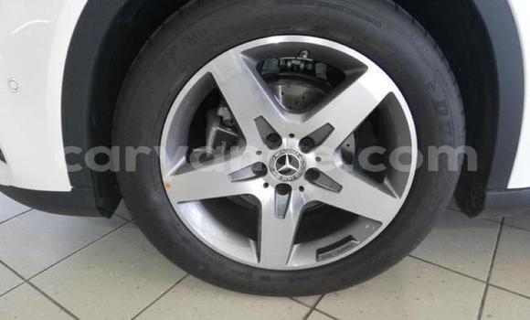 Buy Used Mercedes-Benz GLA-klasse White Car in Karasburg in Karas Buy Used Mercedes-Benz GLA-klasse White Car in Karasburg in Karas