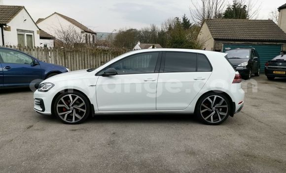 Buy Used Volkswagen Golf GTI White Car in Windhoek in Namibia Buy Used Volkswagen Golf GTI White Car in Windhoek in Namibia