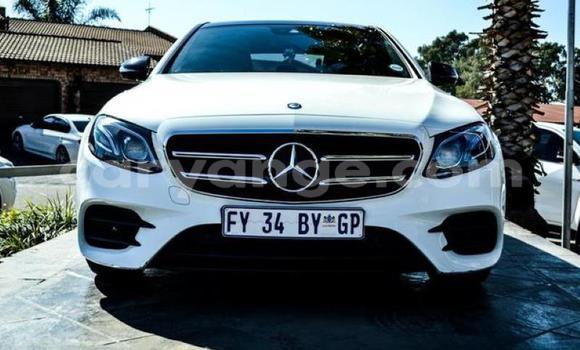 Buy Used Mercedes-Benz E–Class White Car in Windhoek in Namibia Buy Used Mercedes-Benz E–Class White Car in Windhoek in Namibia