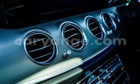 Buy Used Mercedes-Benz E–Class White Car in Windhoek in Namibia Buy Used Mercedes-Benz E–Class White Car in Windhoek in Namibia