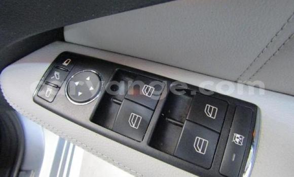 Acheter Occasion Voiture Mercedes-Benz E–Class Gris à Karasburg, Karas Acheter Occasion Voiture Mercedes-Benz E–Class Gris à Karasburg, Karas