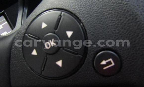 Acheter Occasion Voiture Mercedes-Benz E–Class Gris à Karasburg, Karas Acheter Occasion Voiture Mercedes-Benz E–Class Gris à Karasburg, Karas