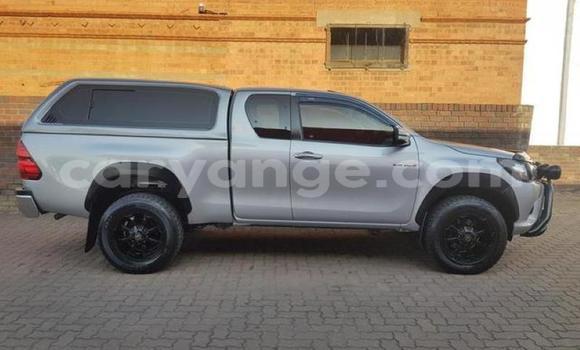 Buy Used Toyota Hilux Brown Car in Windhoek in Namibia Buy Used Toyota Hilux Brown Car in Windhoek in Namibia
