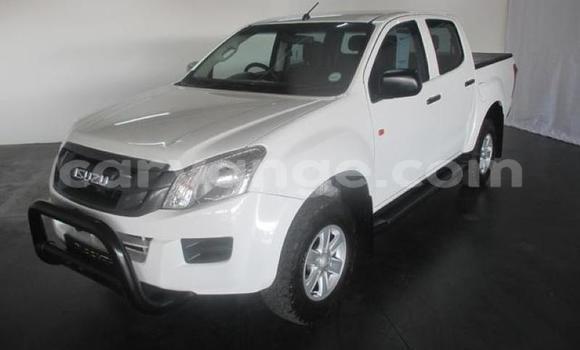 Buy Used Isuzu KB White Car in Windhoek in Namibia Buy Used Isuzu KB White Car in Windhoek in Namibia