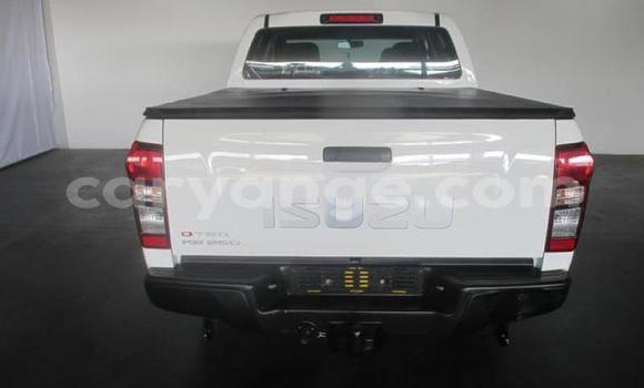 Buy Used Isuzu KB White Car in Windhoek in Namibia Buy Used Isuzu KB White Car in Windhoek in Namibia
