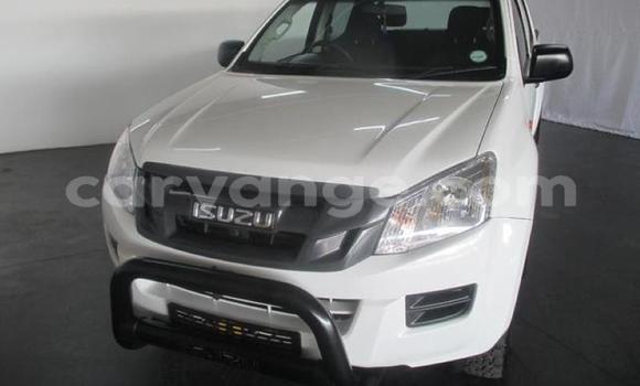 Buy Used Isuzu KB White Car in Windhoek in Namibia Buy Used Isuzu KB White Car in Windhoek in Namibia